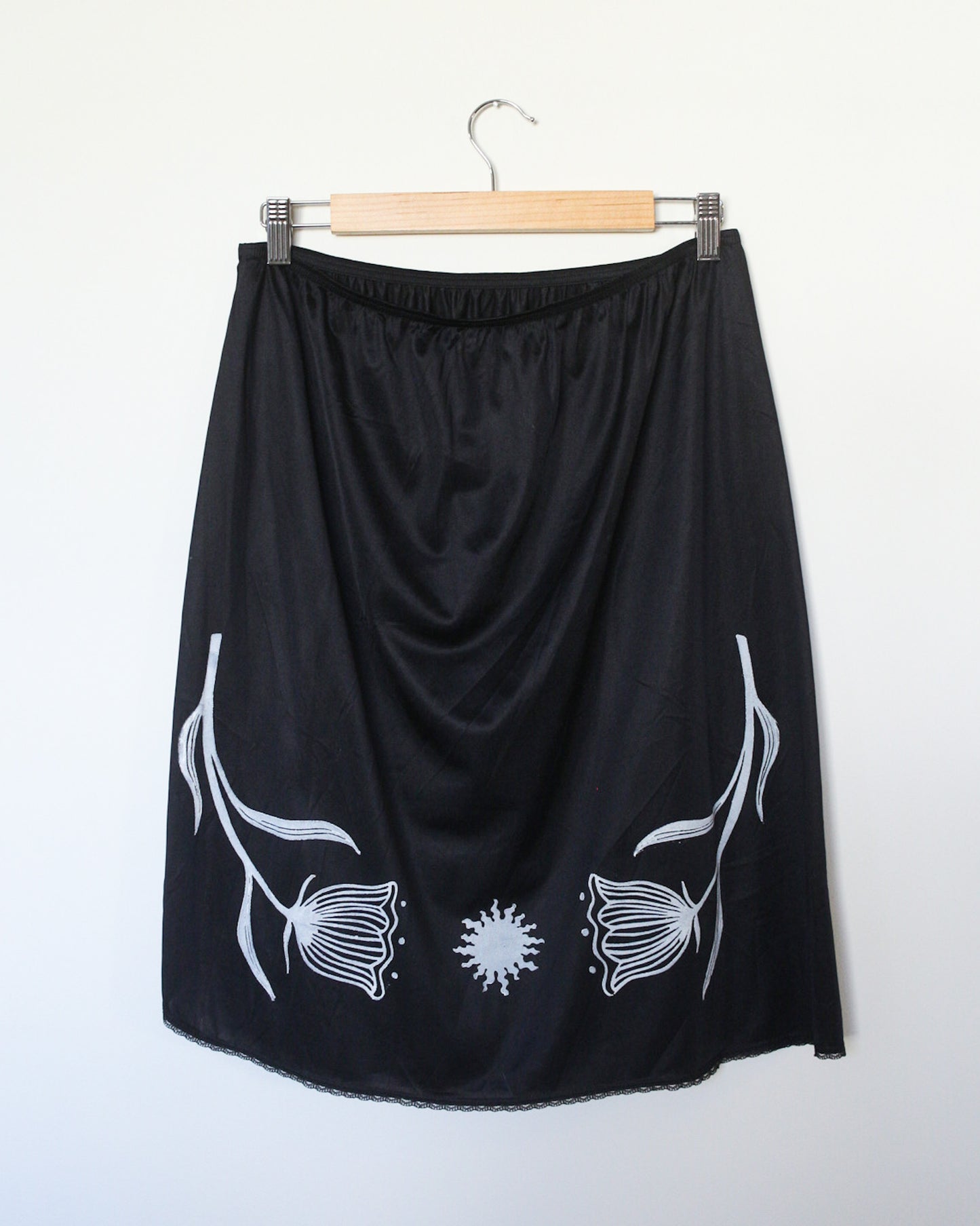 Flowers on my mind slip skirt
