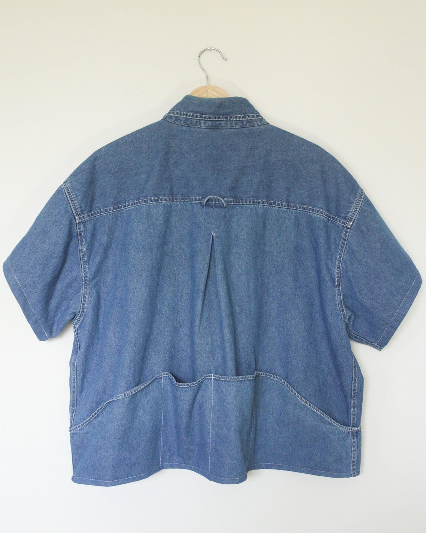 Trinket Collector Button Up