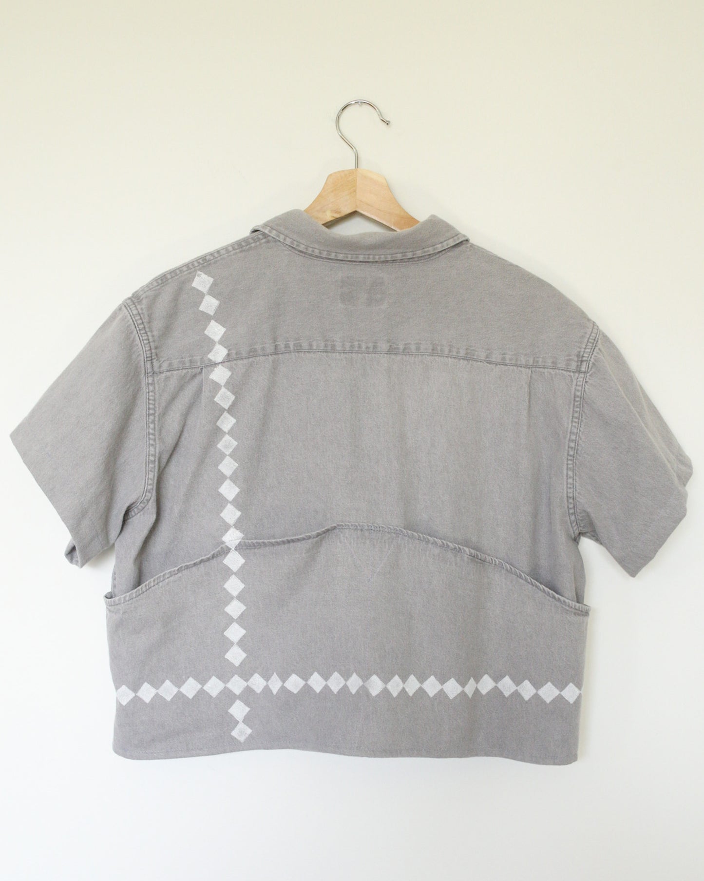 Trinket Collector Button Up