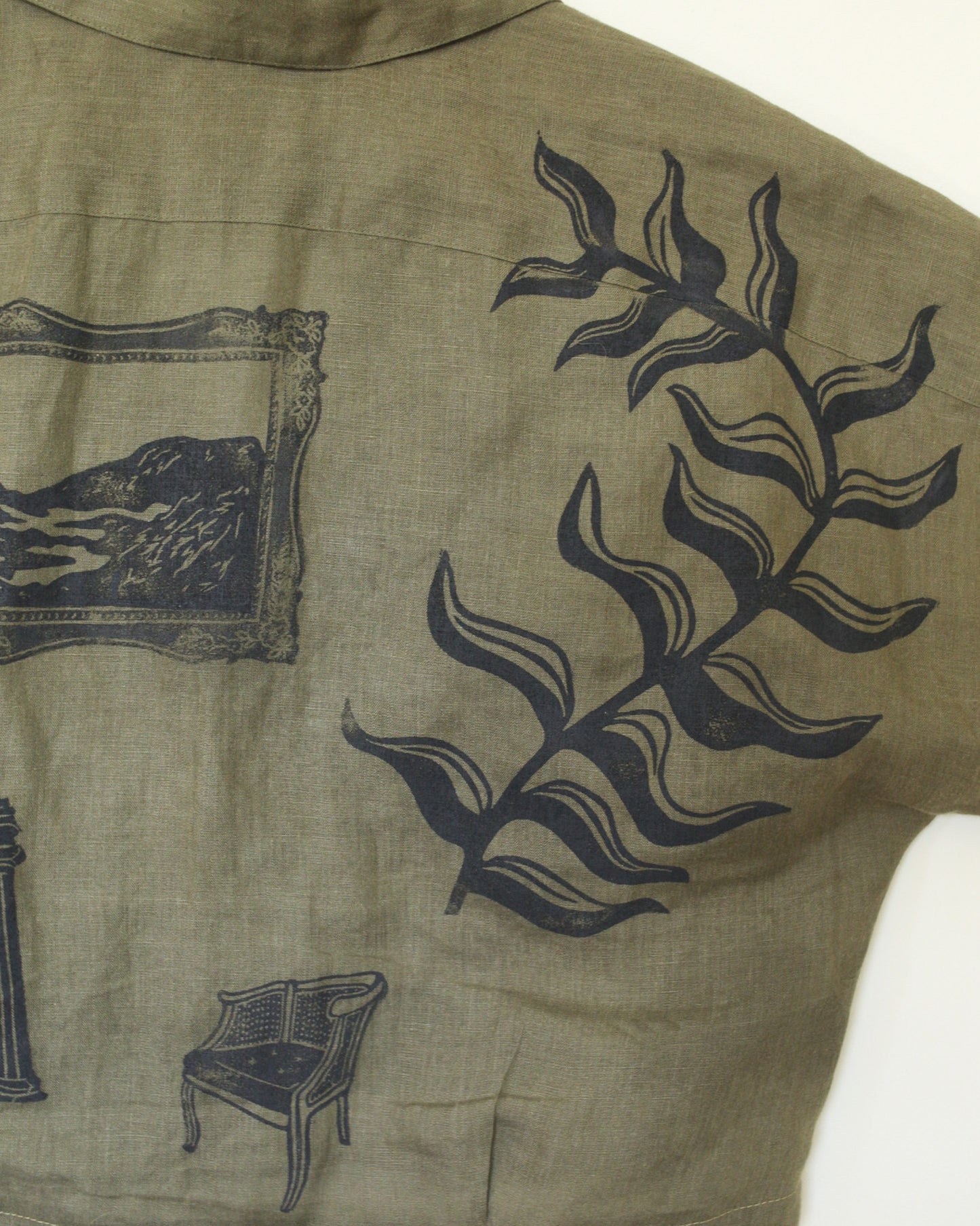 Museum Collection Button Up