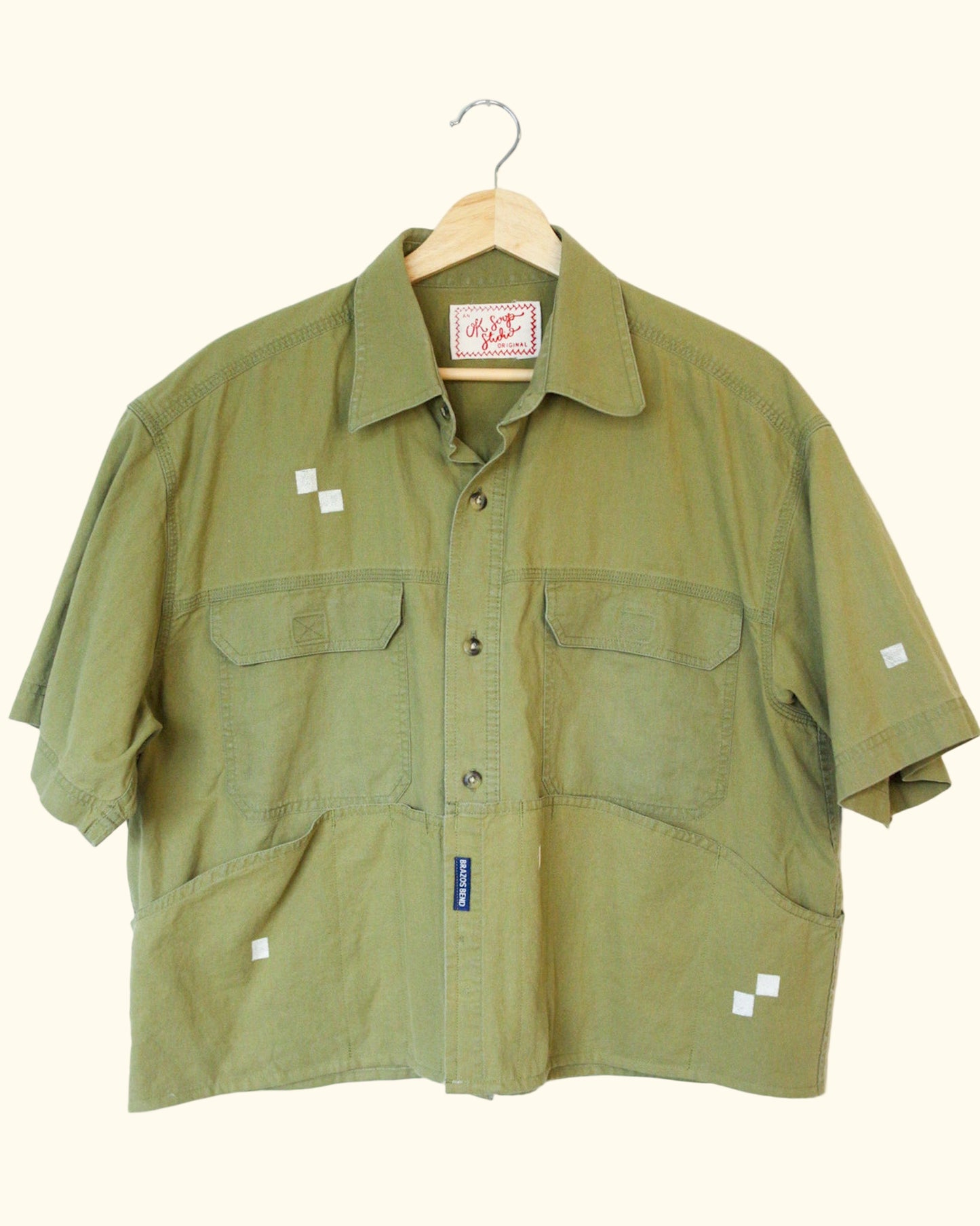Trinket Collector Button Up