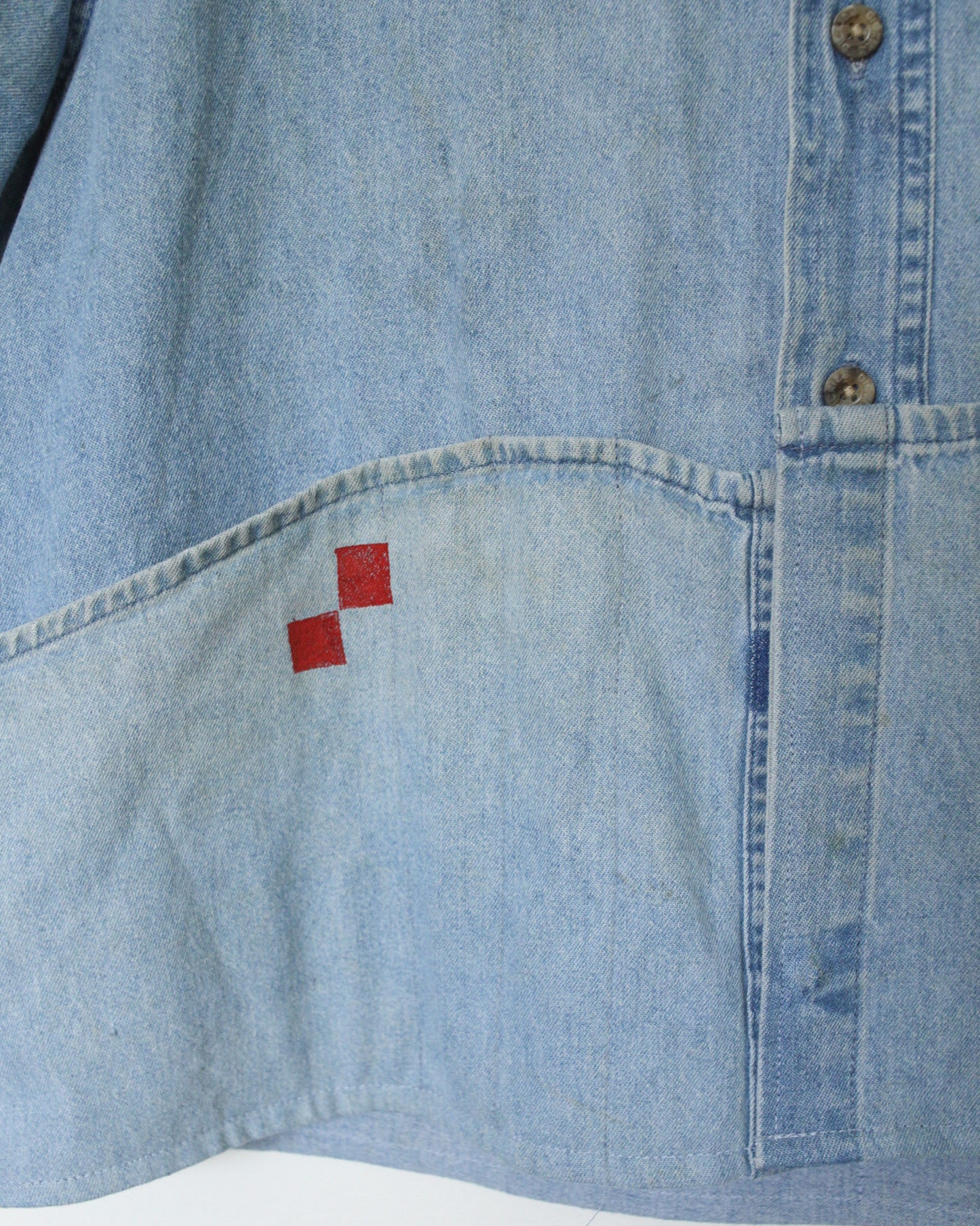 Trinket Collector Button up